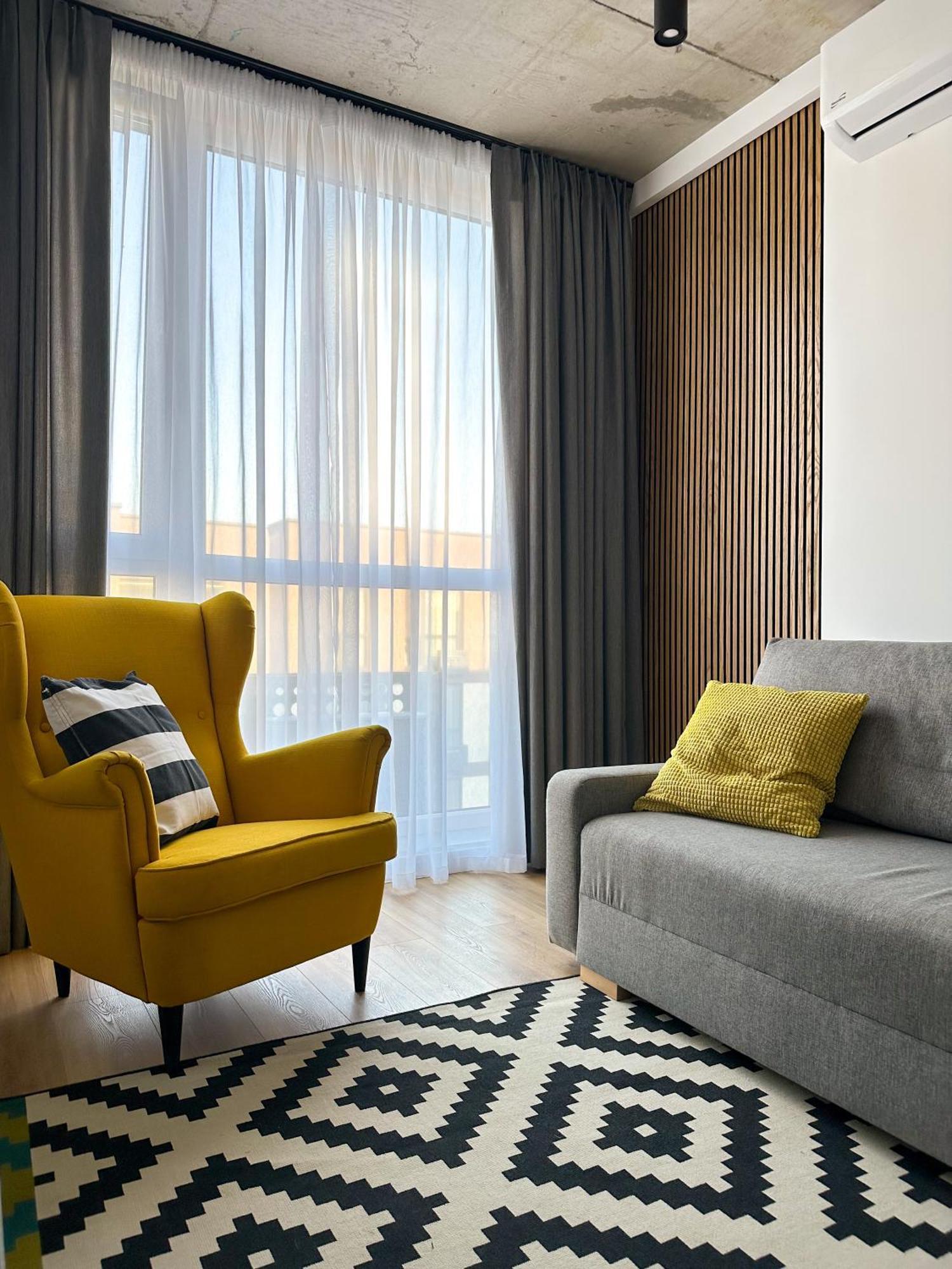 Avalon On Lypynskogo Street Apartment ลวีฟ ภายนอก รูปภาพ