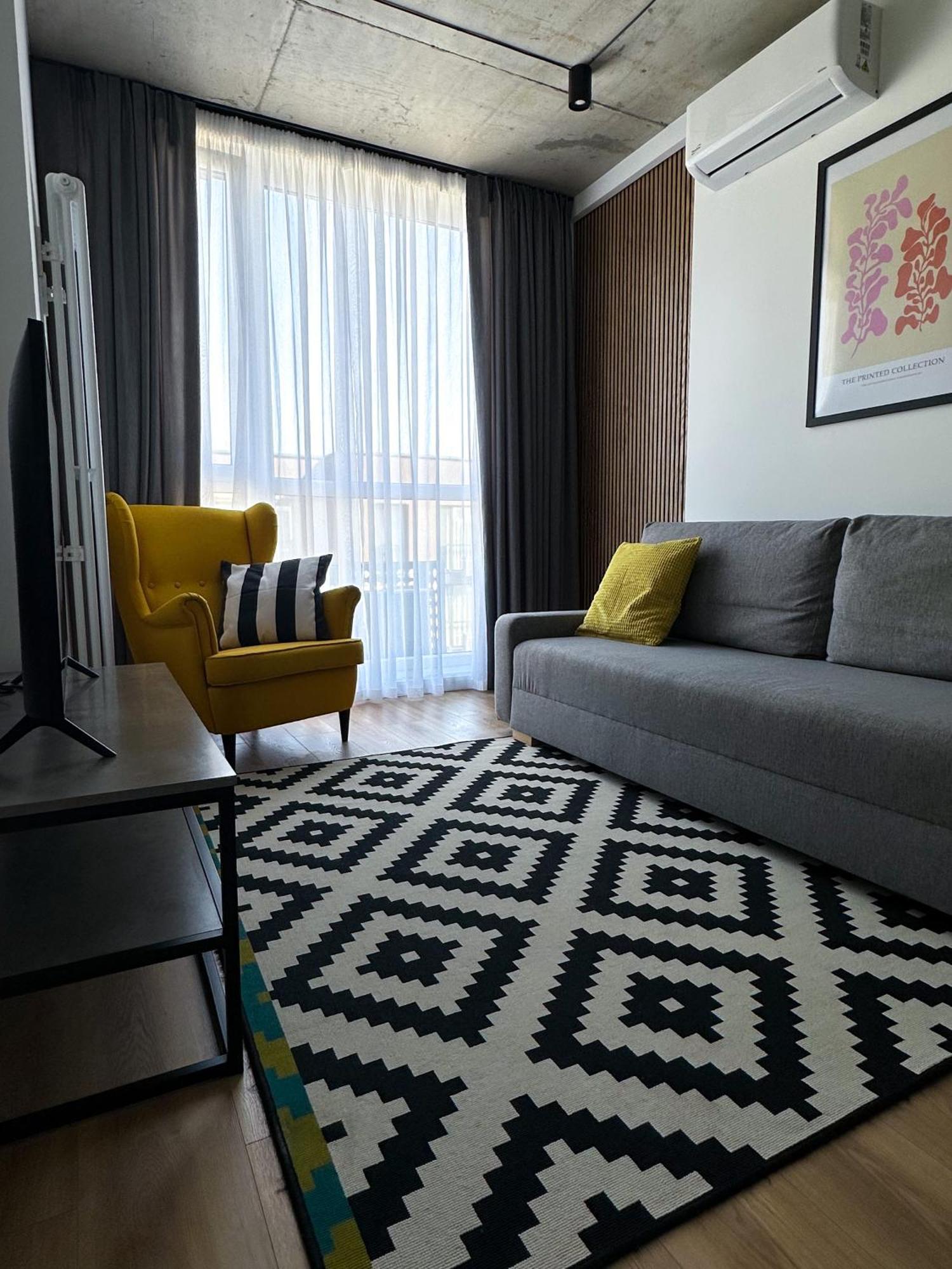 Avalon On Lypynskogo Street Apartment ลวีฟ ภายนอก รูปภาพ