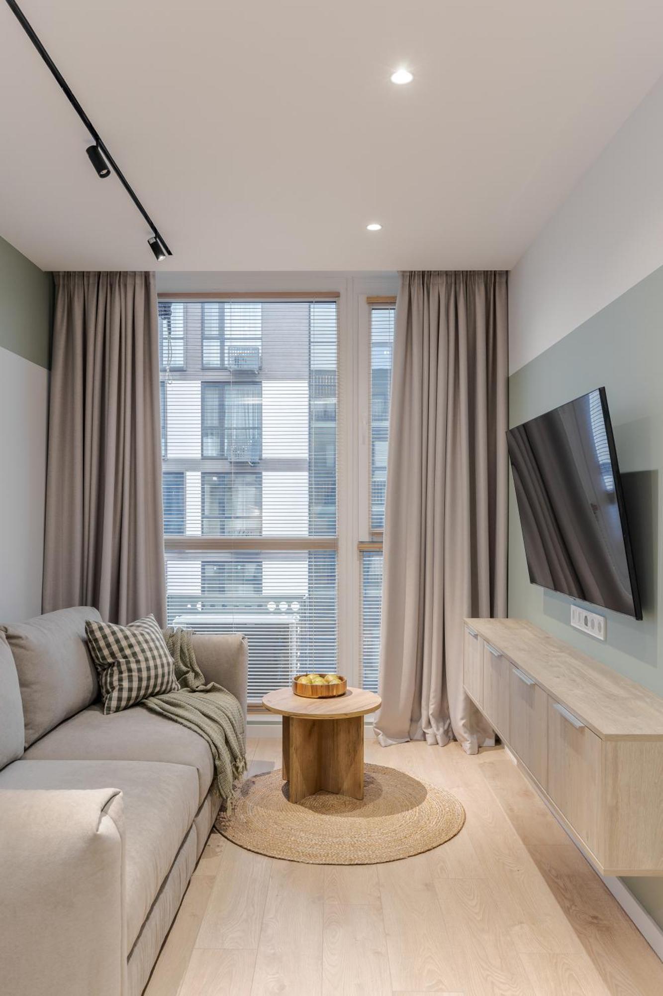 Avalon On Lypynskogo Street Apartment ลวีฟ ภายนอก รูปภาพ