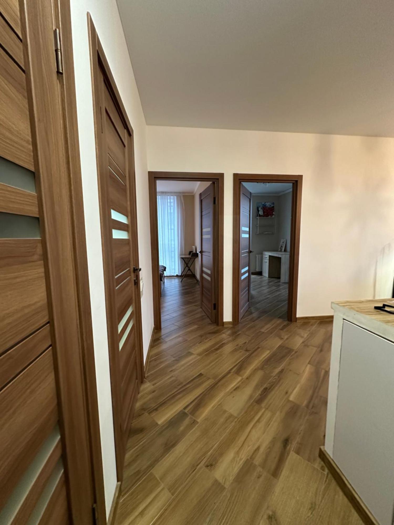 Avalon On Lypynskogo Street Apartment ลวีฟ ภายนอก รูปภาพ